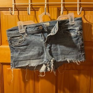 Aeropostale jean shorts size 9/10
